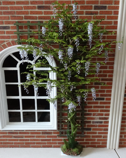 "Serious Collectors" 12th scale Dollshouse Miniature Wisteria (image for) "Serious Collectors" 12th scale Dollshouse Miniature Wisteria